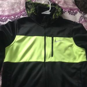 nike hoodie